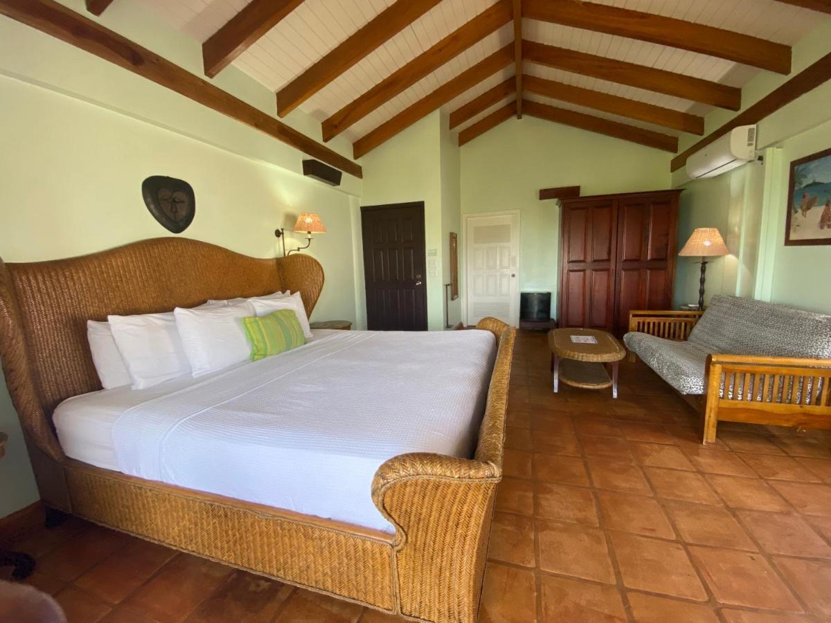 Tranquility Beach Suites Placencia エクステリア 写真